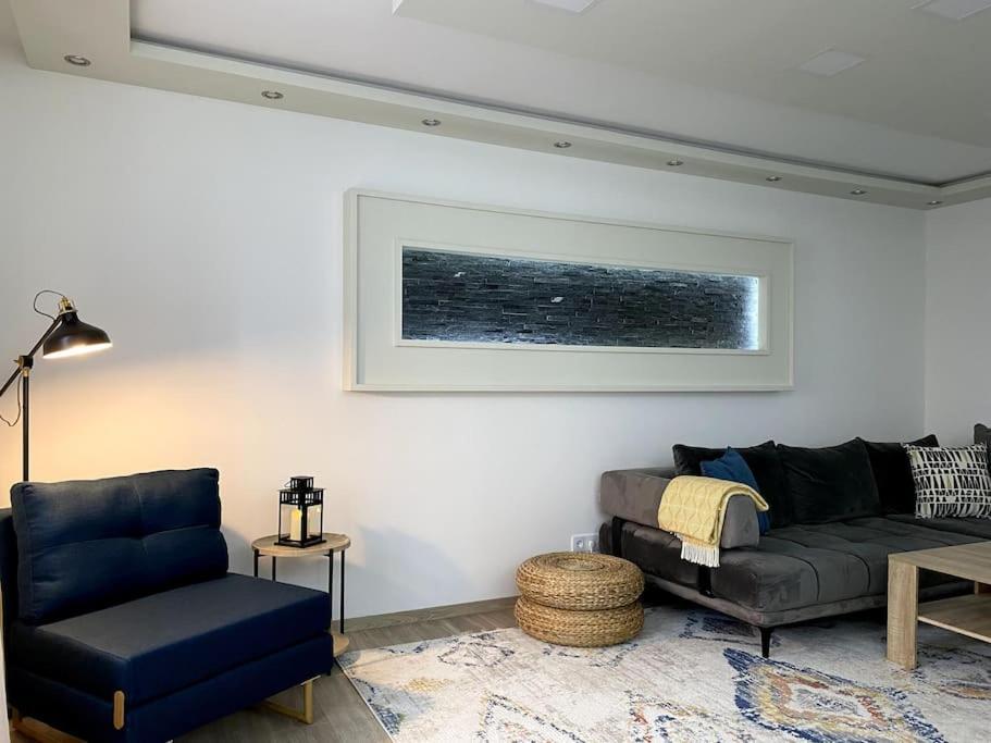 Gemuetliche Wohnung In Ottakring Wina Bagian luar foto